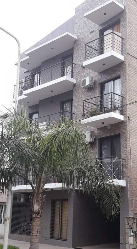 VENTA - MONOAMBIENTE - ZONA CENTRO