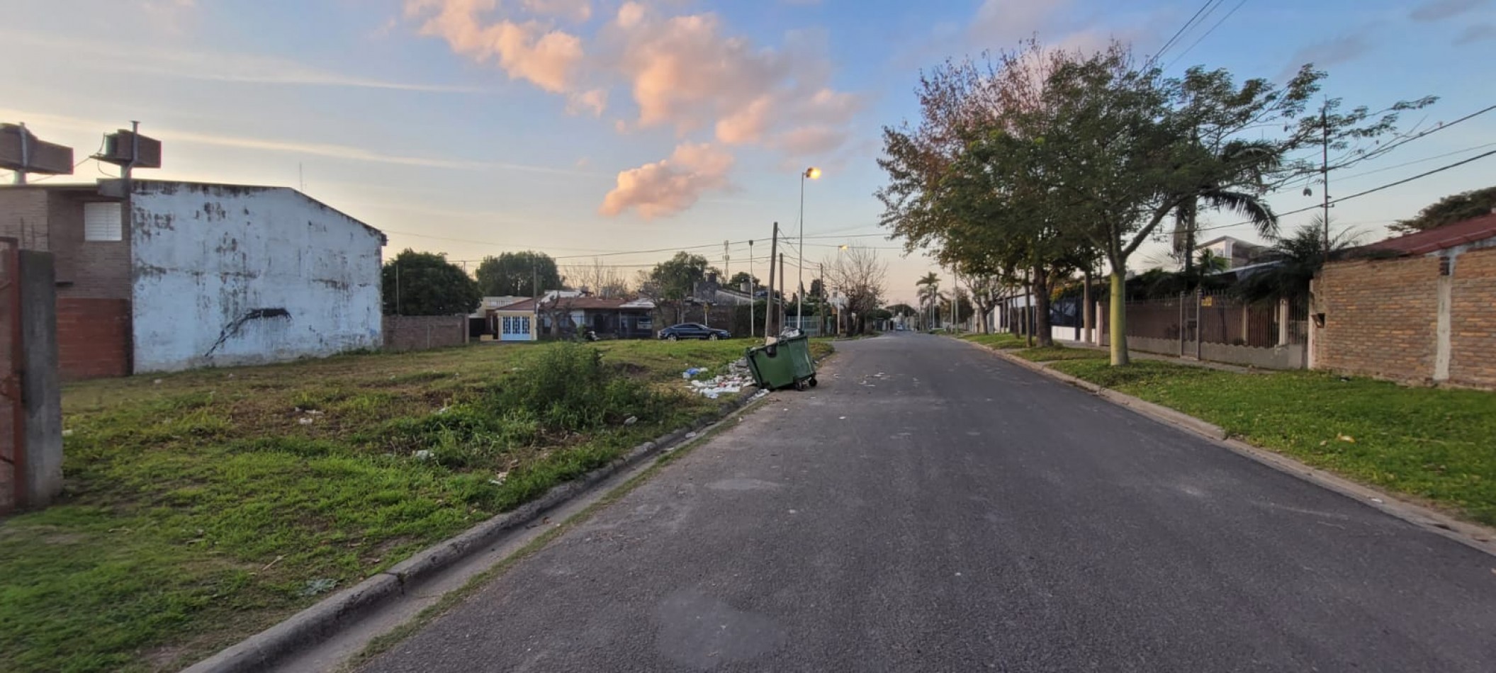VENTA - TERRENO - BARRIO MERCANTIL