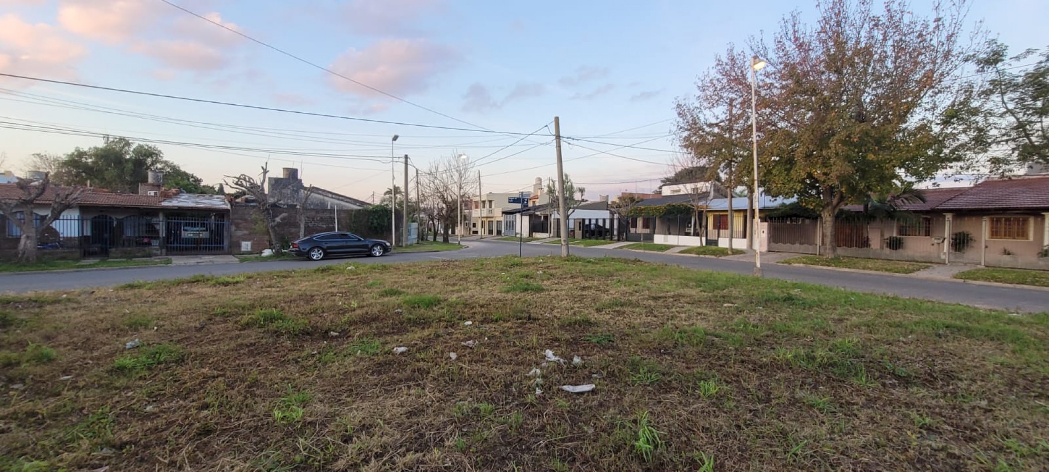VENTA - TERRENO - BARRIO MERCANTIL
