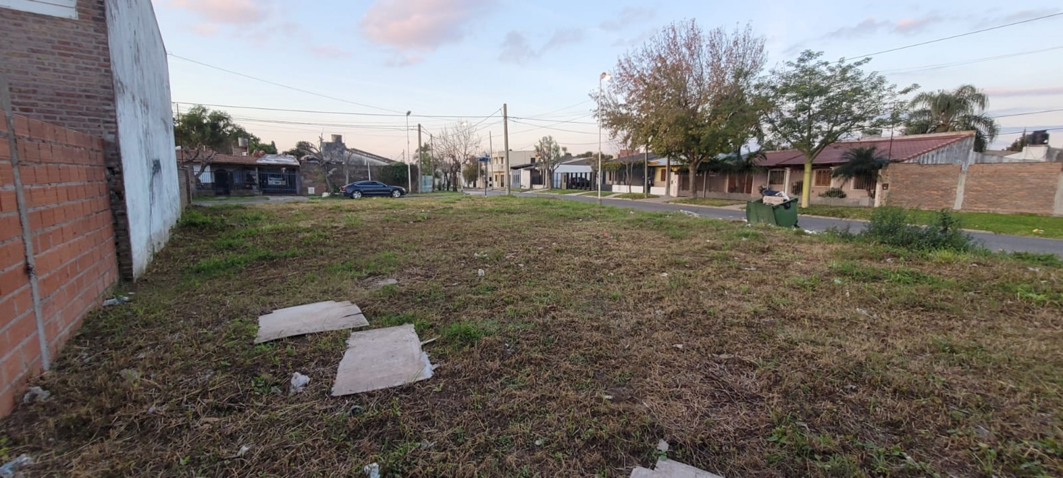 VENTA - TERRENO - BARRIO MERCANTIL