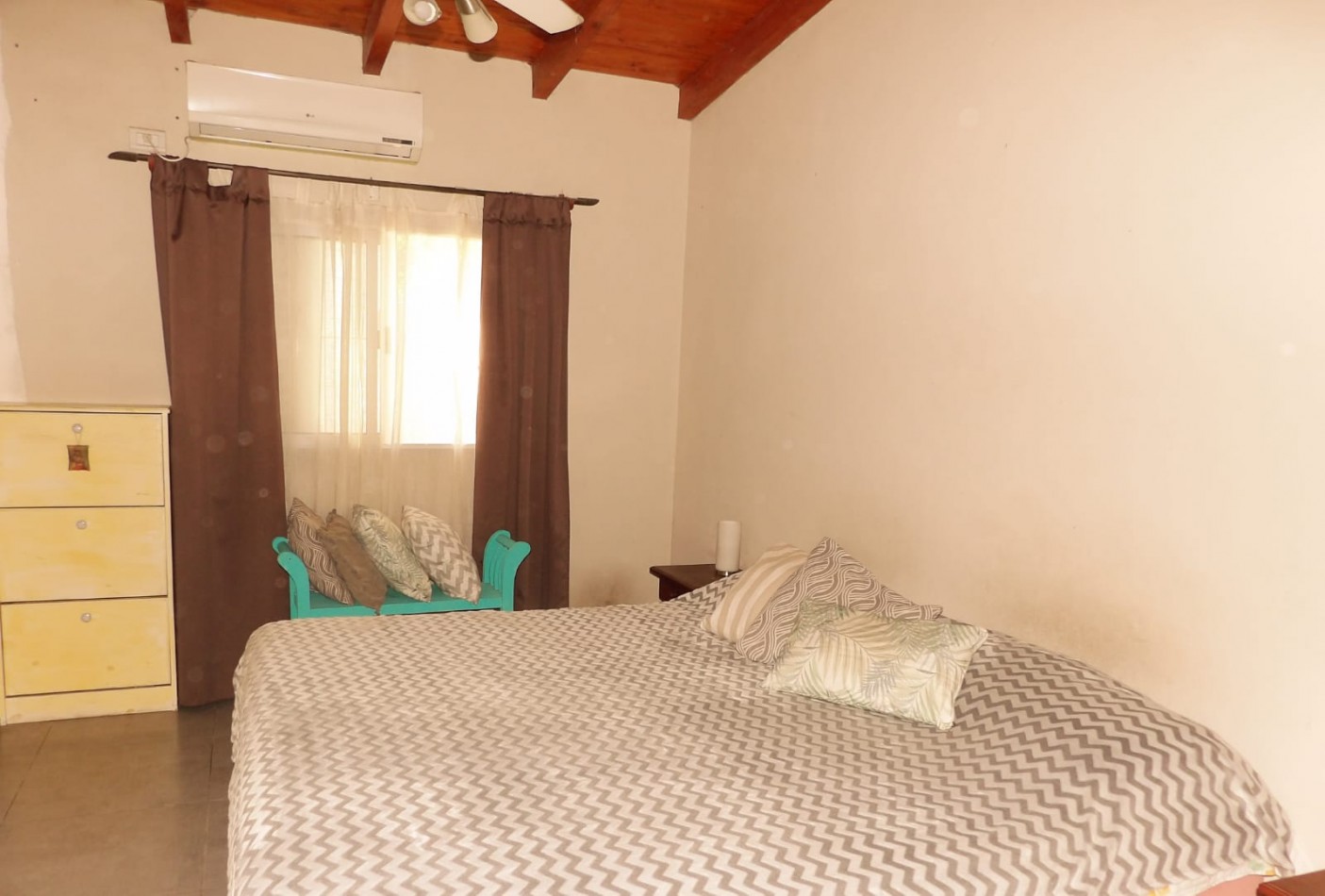 VENTA - CASA 2 HABITACIONES -BARRIO SOLVENCIA SAN BENITO