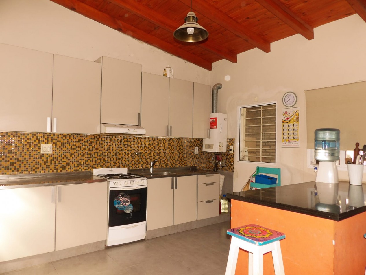VENTA - CASA 2 HABITACIONES -BARRIO SOLVENCIA SAN BENITO