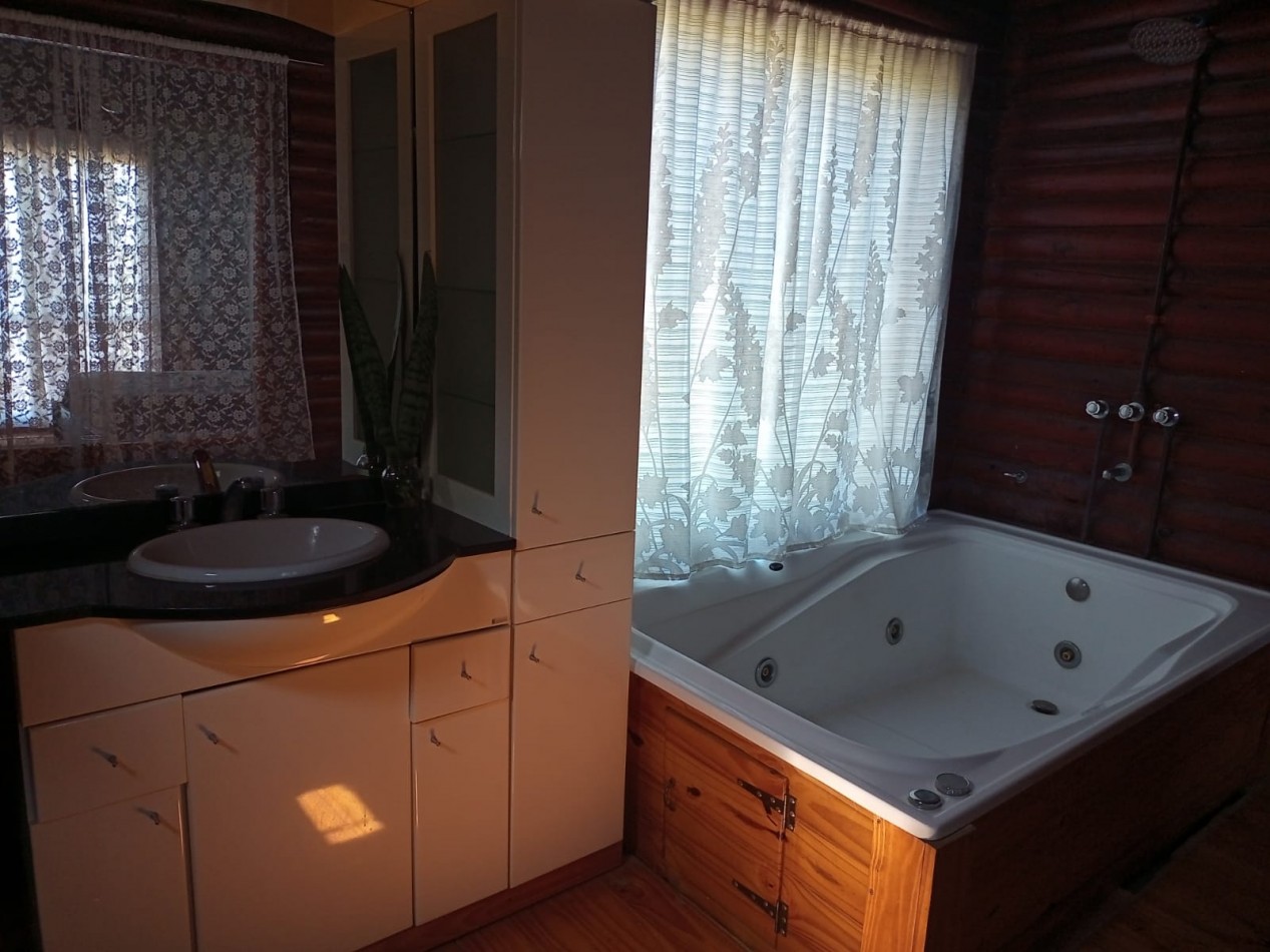 VENTA - CASA QUINTA - ZONA LA JUANITA