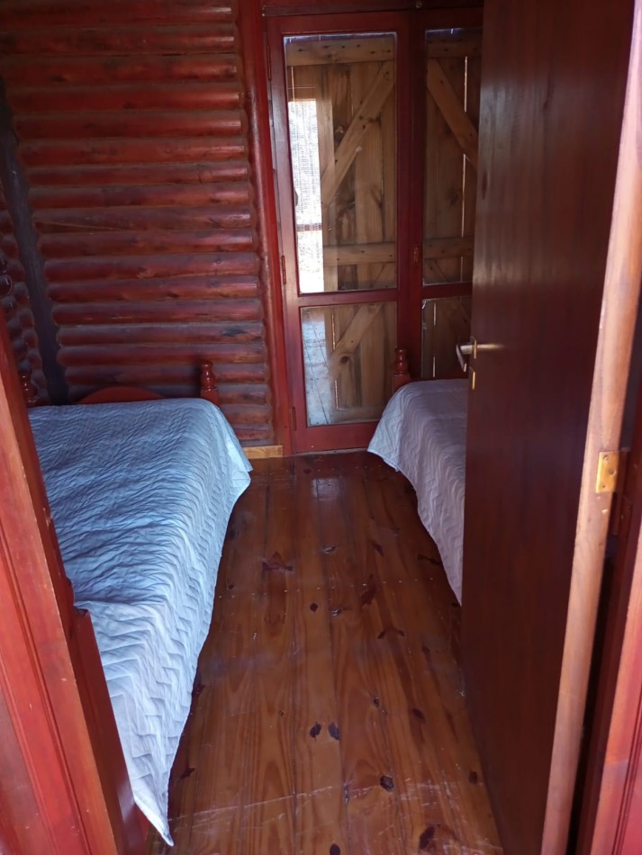 VENTA - CASA QUINTA - ZONA LA JUANITA