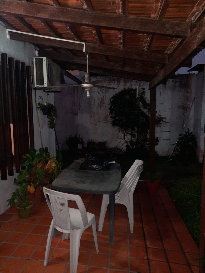 VENTA - CASA 2 HABITACIONES - ZONA BARRIO SANTA LUCIA