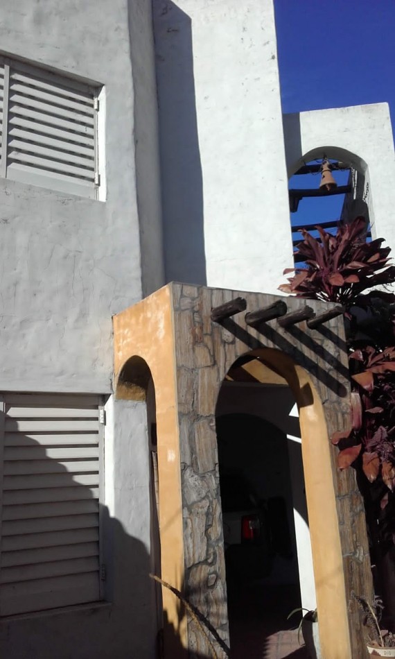 VENTA - CASA 3 HABITACIONES - BLAS PARERA