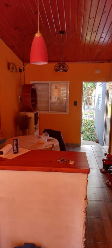 VENTA - CASA 2 HABITACIONES A METROS DE ZANNI