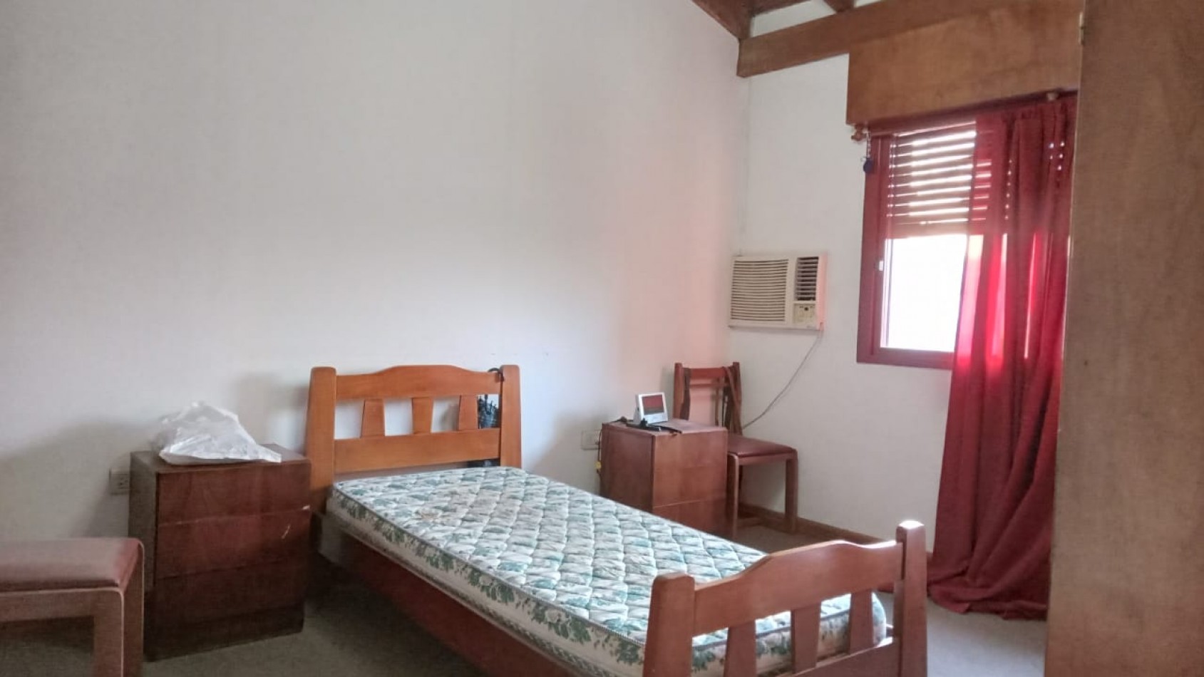 VENTA - CASA 4 HABITACIONES - ZONA SANTA LUCIA