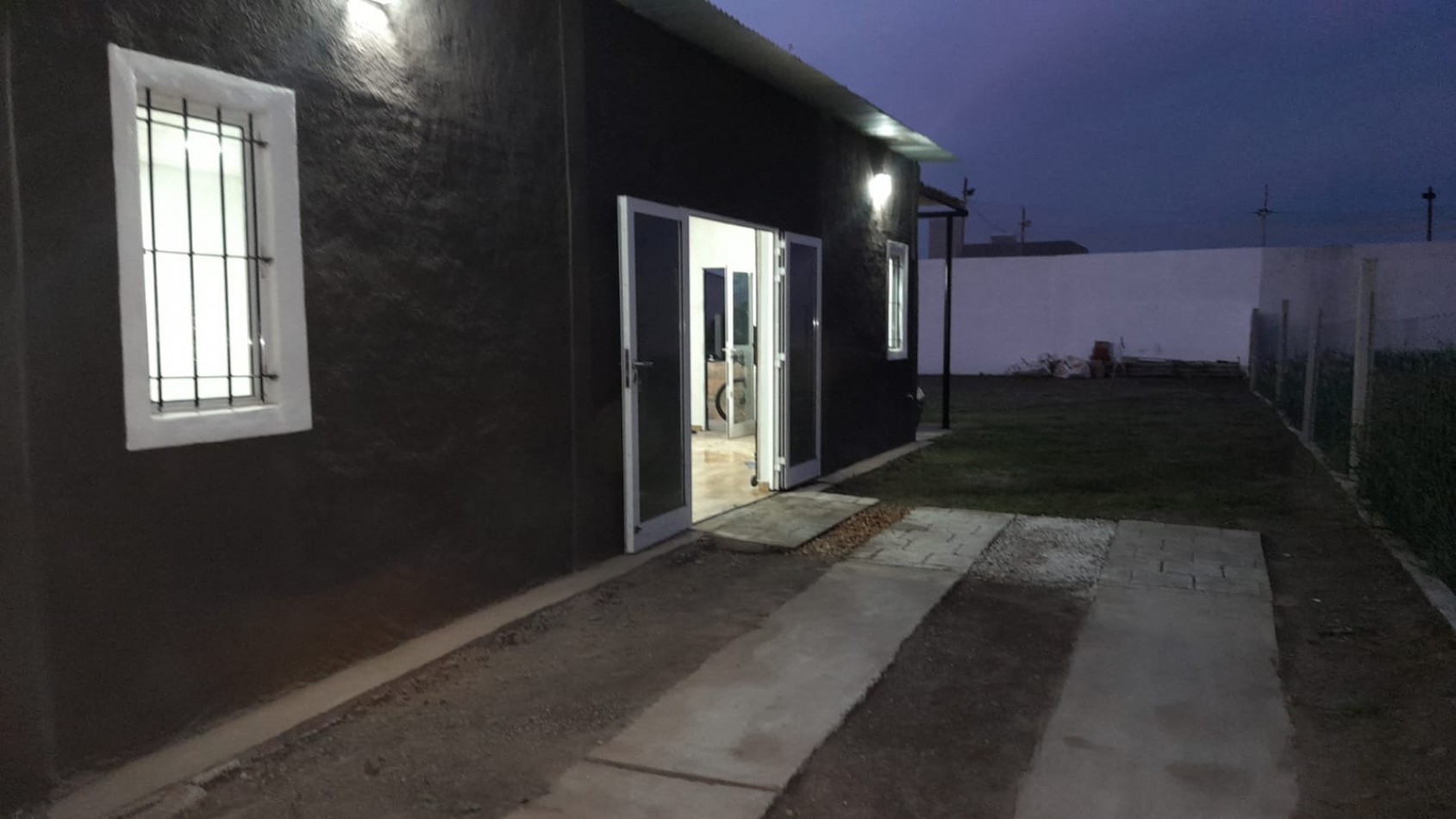 VENTA - LOCAL COMERCIAL - ZONA SAN BENITO