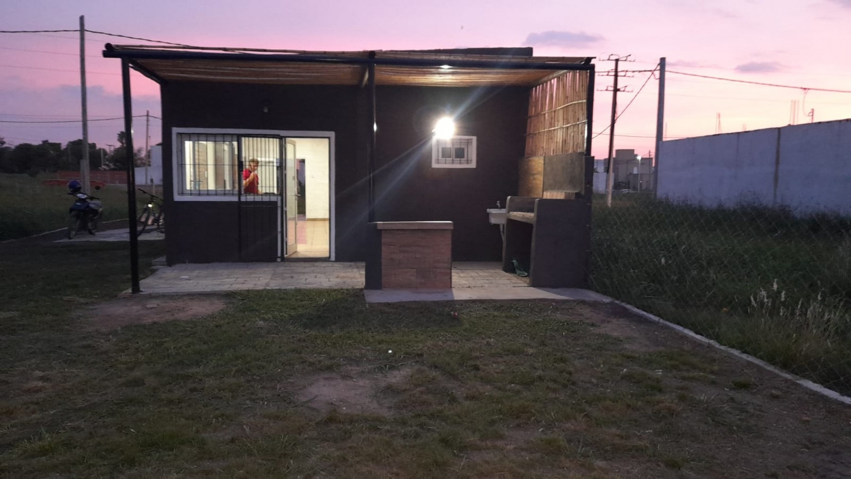 VENTA - LOCAL COMERCIAL - ZONA SAN BENITO