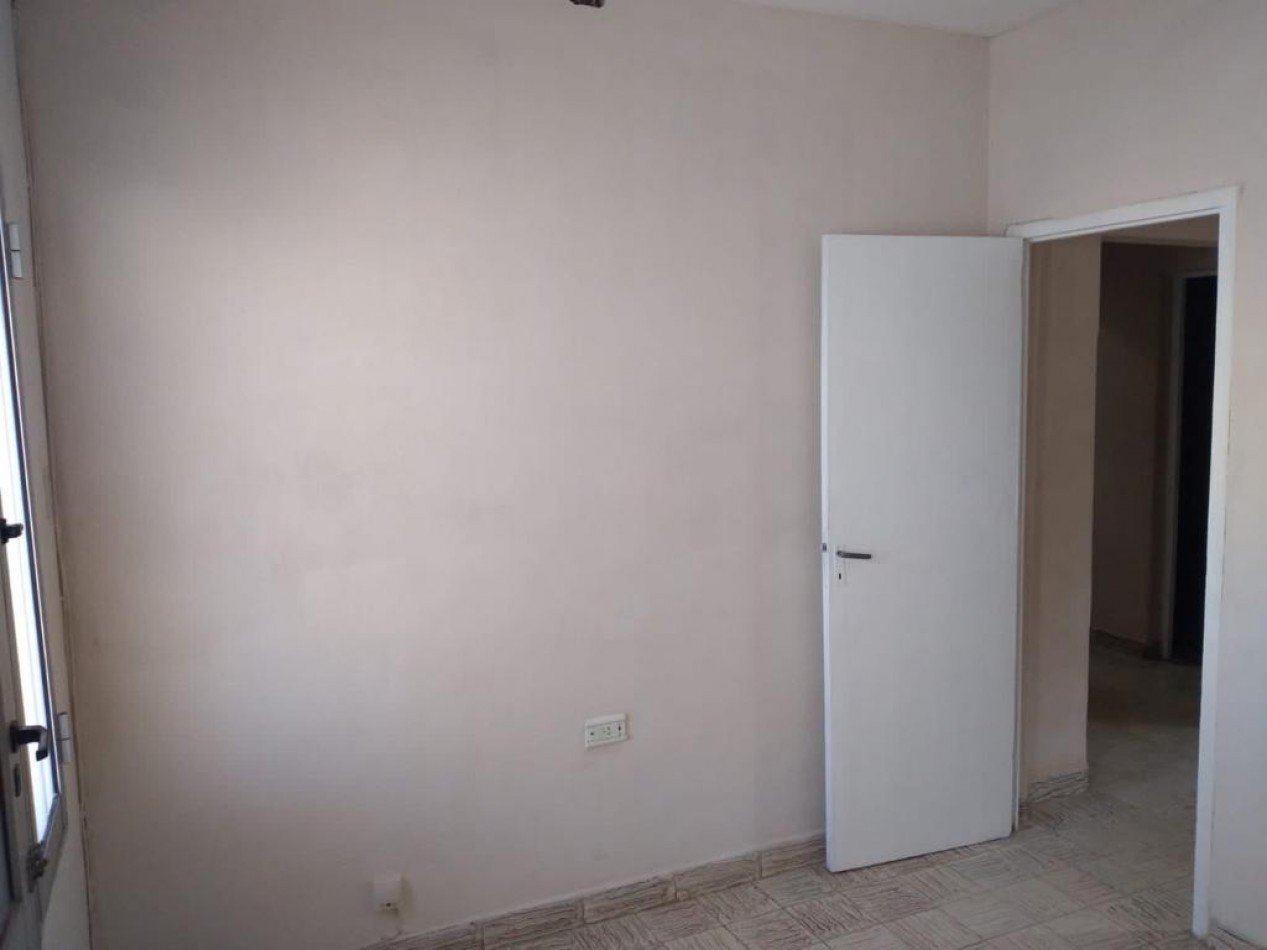 VENTA - DOS CASAS EN PH