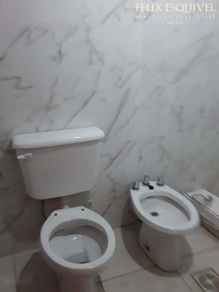 VENTA - CASA 2 HABITACIONES - ZONA PARQUE