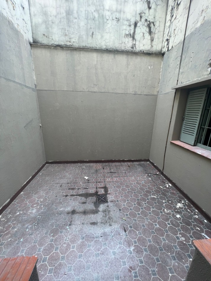 ALQUILER - CASA POSIBILIDAD USO COMERCIAL - ZONA CENTRO / PARQUE