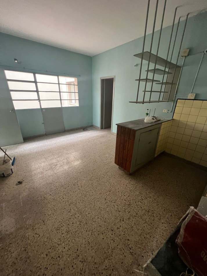 ALQUILER - CASA POSIBILIDAD USO COMERCIAL - ZONA CENTRO / PARQUE