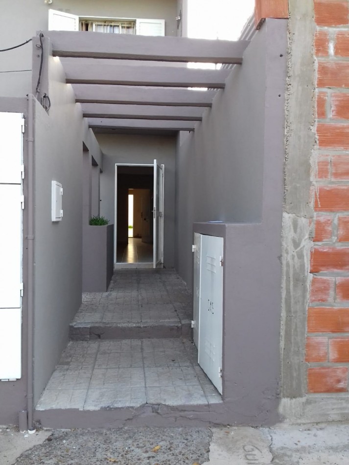 VENTA - DEPARTAMENTO 3 AMBIENTES - ZONA EX HIPODROMO