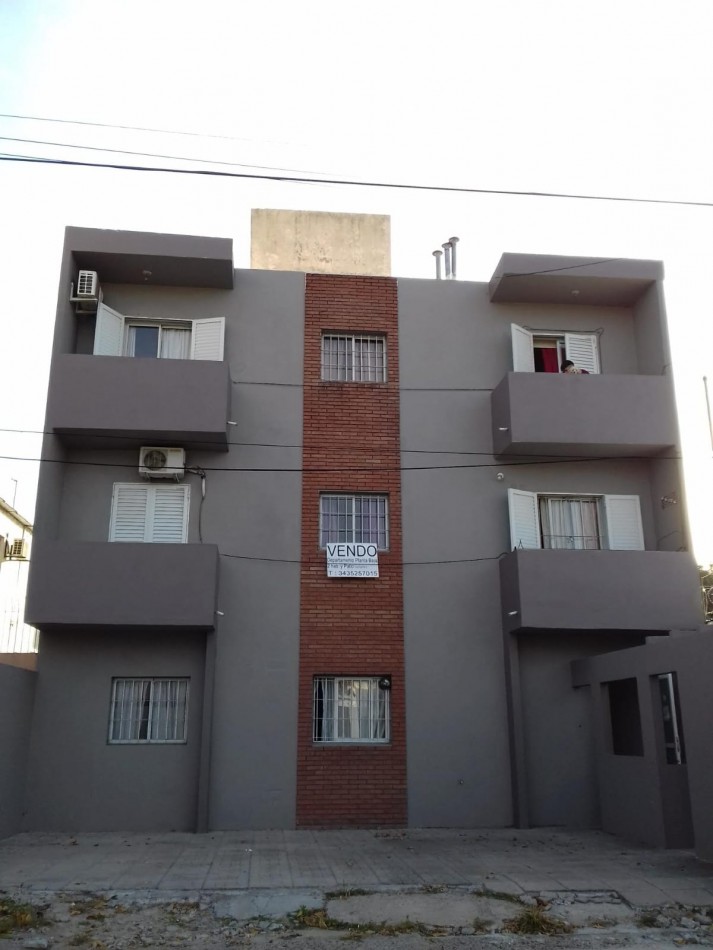 VENTA - DEPARTAMENTO 3 AMBIENTES - ZONA EX HIPODROMO
