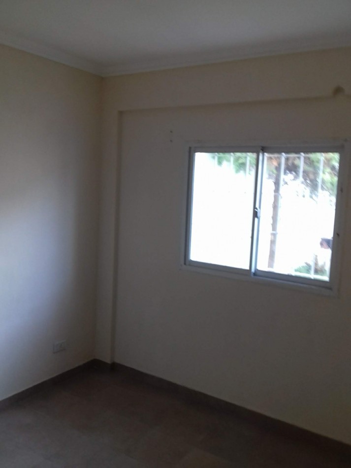 VENTA - DEPARTAMENTO 3 AMBIENTES - ZONA EX HIPODROMO