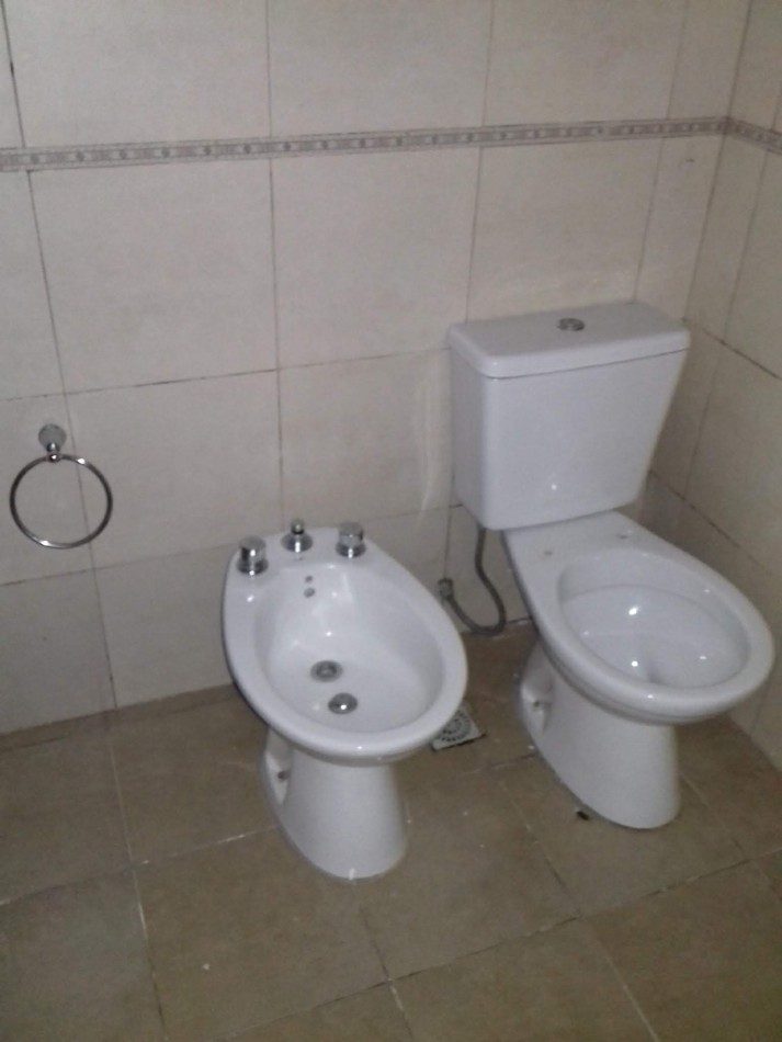 VENTA - DEPARTAMENTO 3 AMBIENTES - ZONA EX HIPODROMO