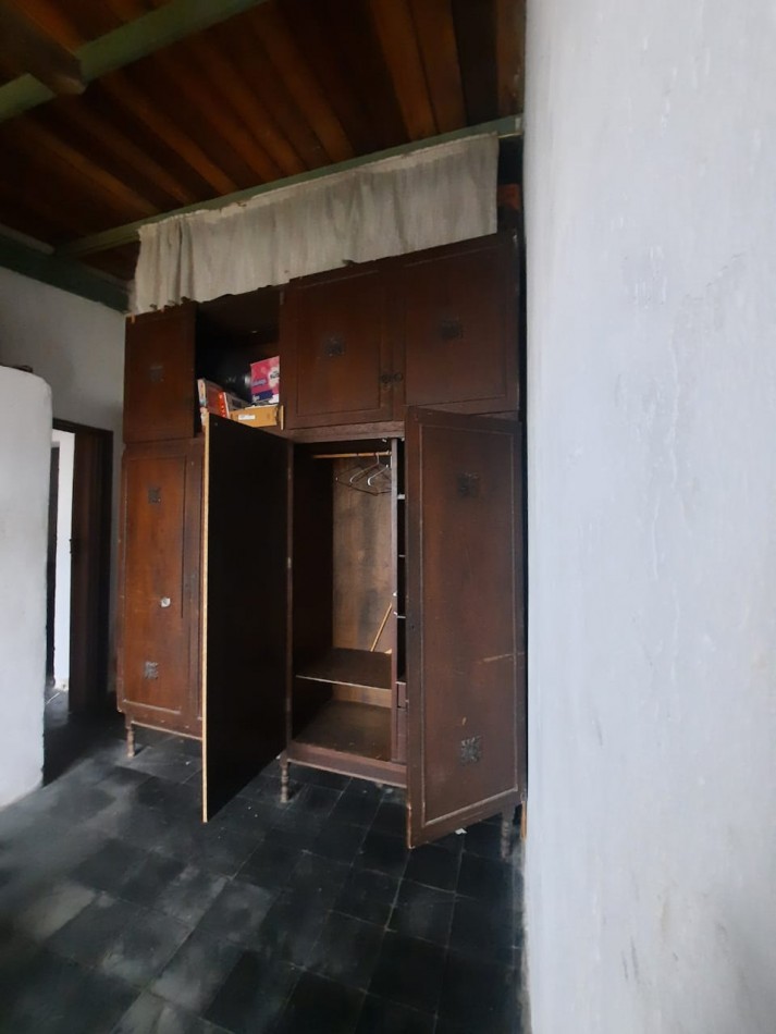 VENTA - DEPARTAMENTO 3 AMBIENTES A RECICLAR - BARRIO ROCAMORA