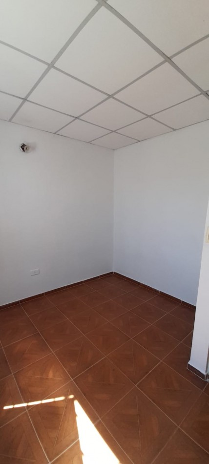 VENTA - CASA EN COLONIA AVELLANEDA
