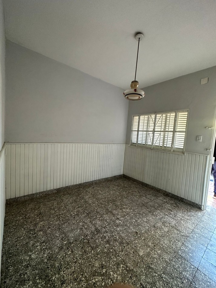 VENTA - CASA 2 HABITACIONES - ZONA AYACUCHO