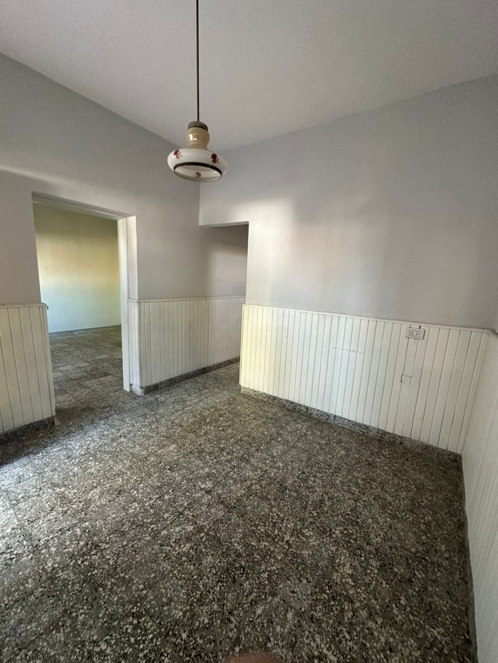 VENTA - CASA 2 HABITACIONES - ZONA AYACUCHO