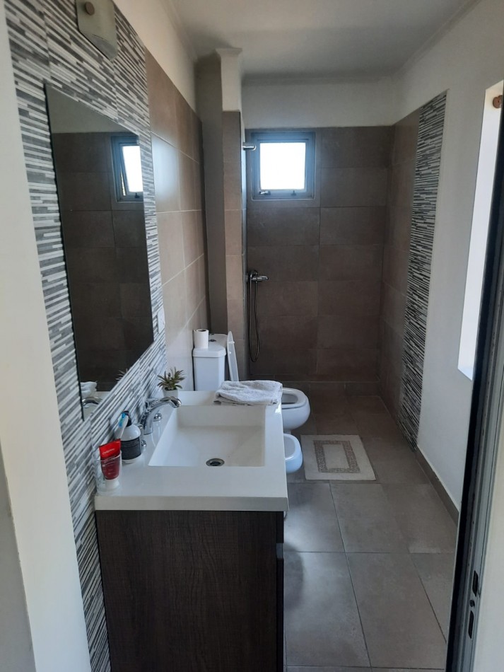 VENTA - CASA 3 HABITACIONES - BARRIO PARACAO