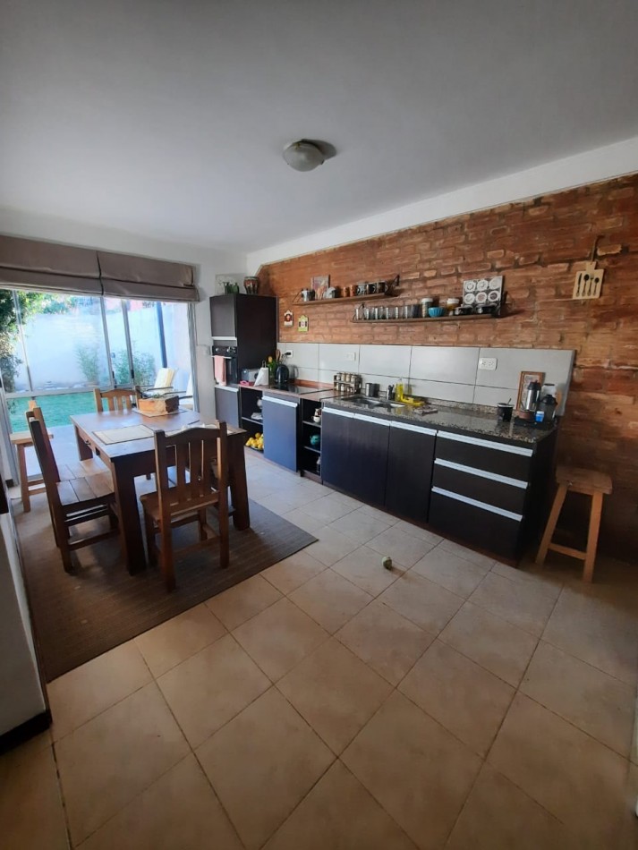 VENTA - CASA 3 HABITACIONES - BARRIO PARACAO