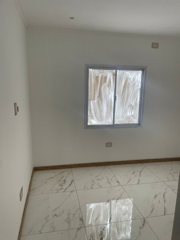 VENTA - DUPLEX 2 HABITACIONES - ZONA BLAS PARERA & CHURRUARIN