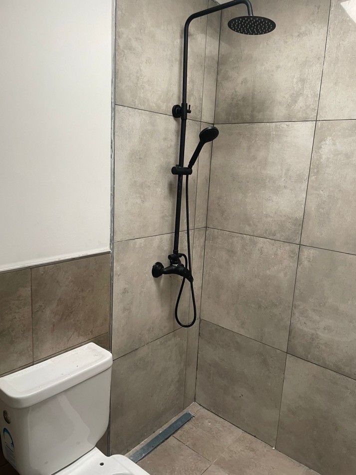 VENTA - DUPLEX 2 HABITACIONES - ZONA BLAS PARERA & CHURRUARIN