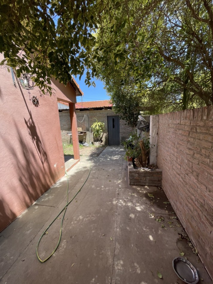 VENTA - CASA DE 3 HABITACIONES - ZONA CLUB NEUQUEN