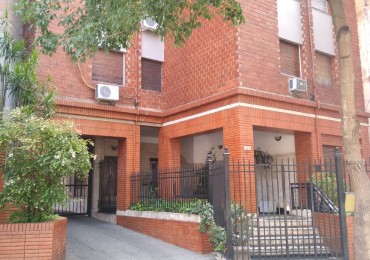VENTA - DEPARTAMENTO DE 2 DORMITORIOS - ZONA CENTRO