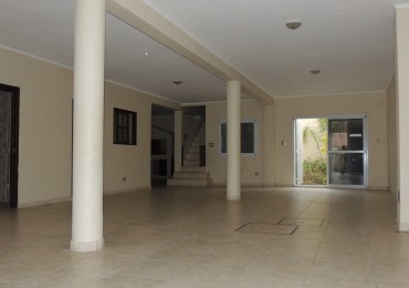 VENTA - CASA 4 HABITACIONES - JUJUY AL 500