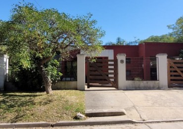 VENDO CASA EN ZONA RESIDENCIAL