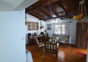 VENTA - CASA 3 HABITACIONES - ZONA MICROCENTRO