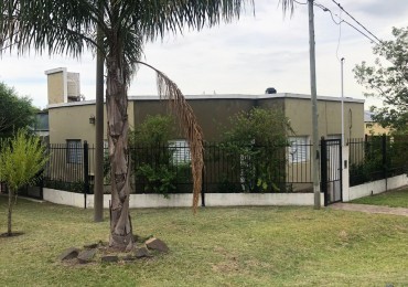 VENTA O PERMUTA - CASA 2 HABITACIONES - ZONA ORO VERDE